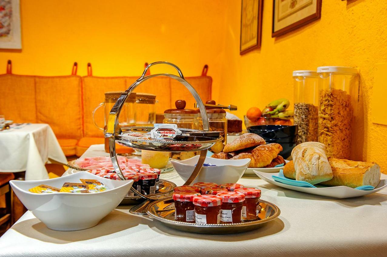 La Locanda Di Montisi B&B Trequanda Luaran gambar